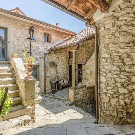 Casa Lina Comano (Tuscany)