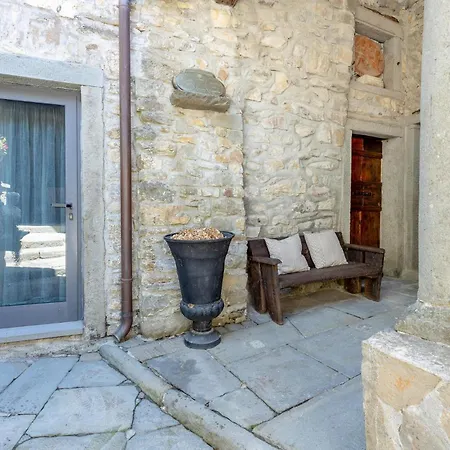 Casa Lina * Comano (Tuscany)